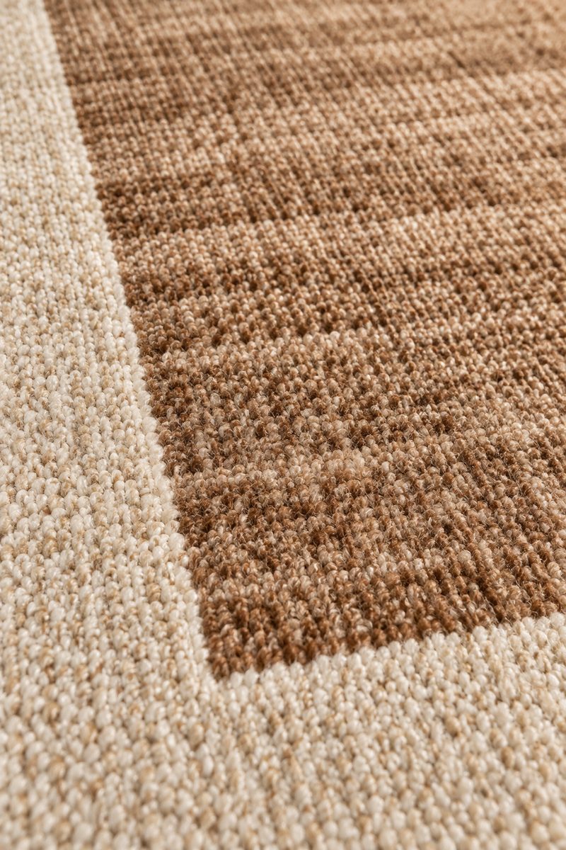 Zoom texture Tapis long Shiro peluche blanc cassé
